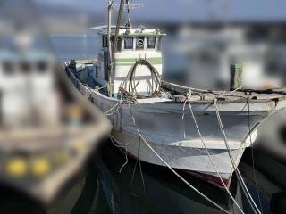 ヤンマー 漁獲物運搬船7.9トン