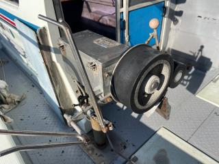 森山製作所 ホーマS CS100型/24V 昼イカ揚機