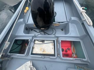 ヤマハ W27EF(FA5) 27f船外機艇