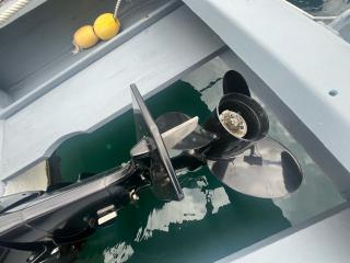ヤマハ W27EF(FA5) 27f船外機艇
