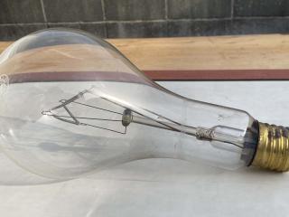 集魚灯 100V-1kw電球