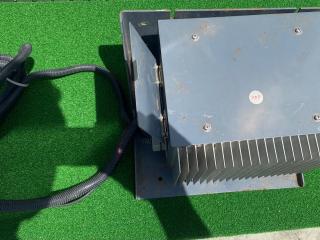 デンソー オルタネーターA0012-15Lと電源BOX
