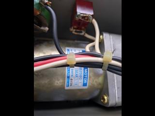 森山製作所 ホーマS型昼イか揚機 (左)1WD-CS-100型 24V