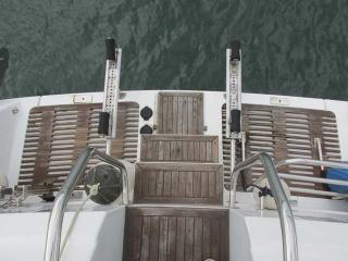 HORIZON YACHTE アンフィニ55セダン