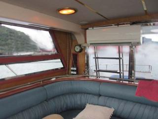 HORIZON YACHTE アンフィニ55セダン