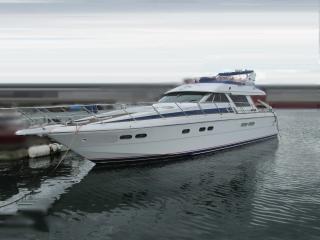 HORIZON YACHTE アンフィニ55セダン